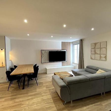 Madonna Elegance, Proche Sanctuaire, 95M2 Appartement Lourdes Buitenkant foto