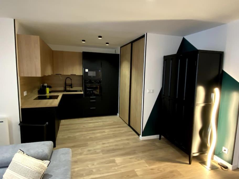 Madonna Elegance, Proche Sanctuaire, 95M2 Appartement Lourdes Buitenkant foto